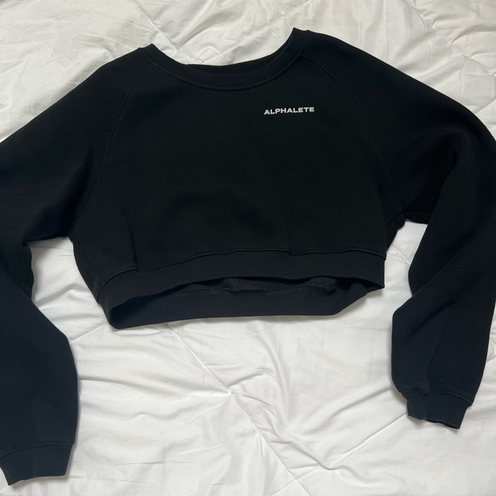 Alphalete Cropped Crewneck